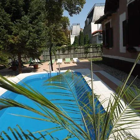 Randevú 3* Balatonföldvár